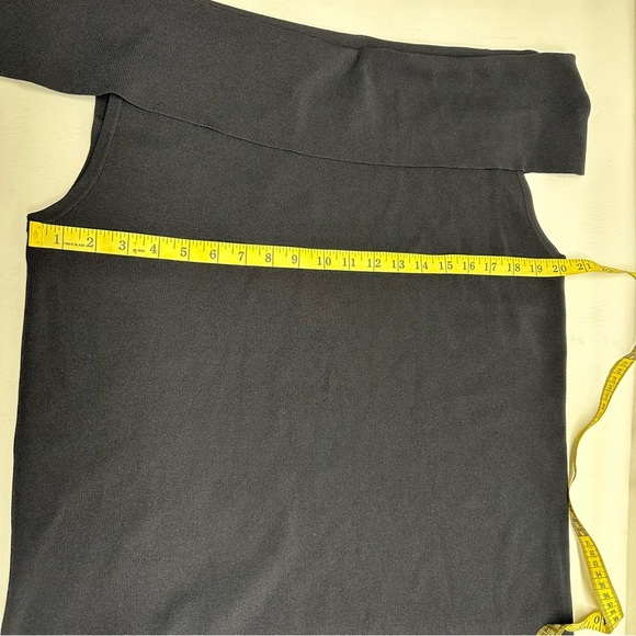 Lauren Ralph Lauren Women’s Off Shoulder Sweater Black Size 3X NWT - Picture 2 of 9